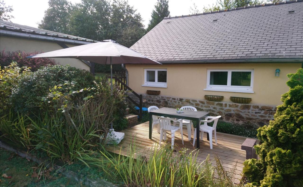 Les Gages Villa Brece  Exterior photo
