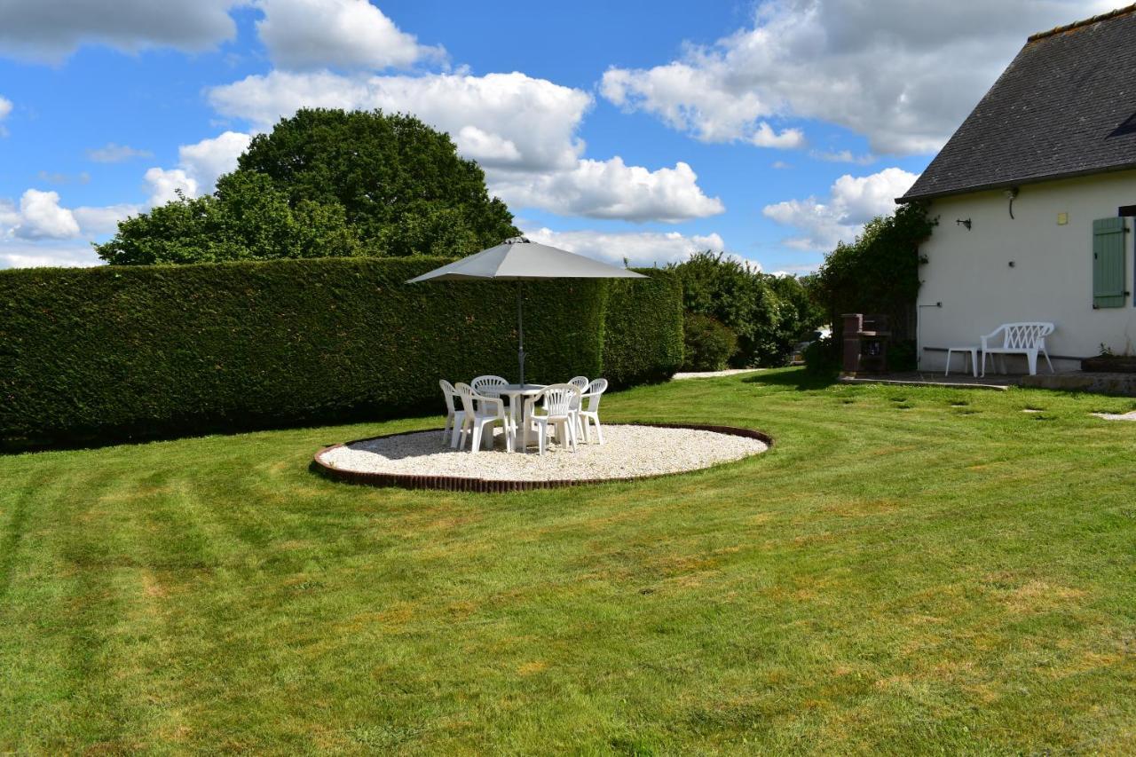 Les Gages Villa Brece  Exterior photo