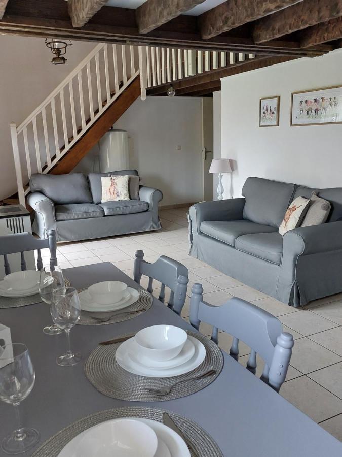 Les Gages Villa Brece  Exterior photo