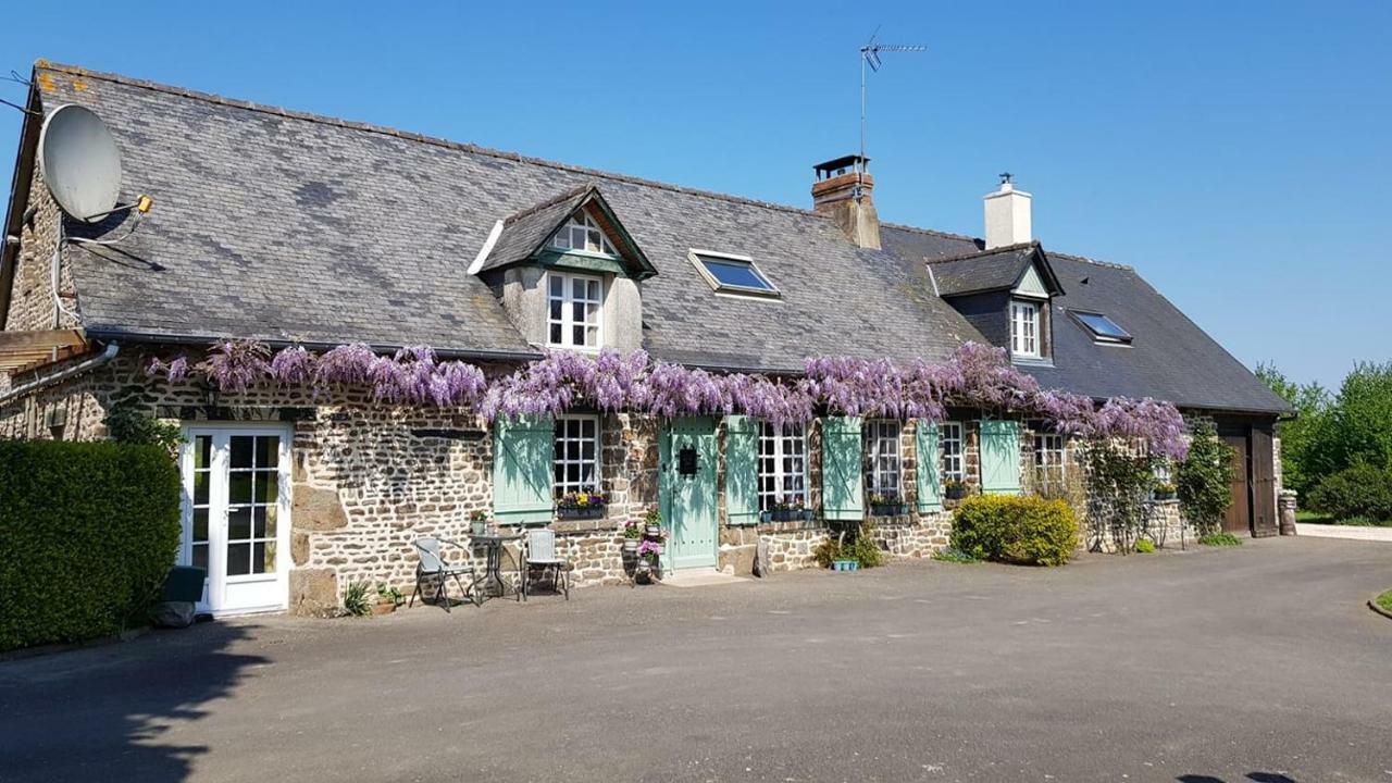 Les Gages Villa Brece  Exterior photo